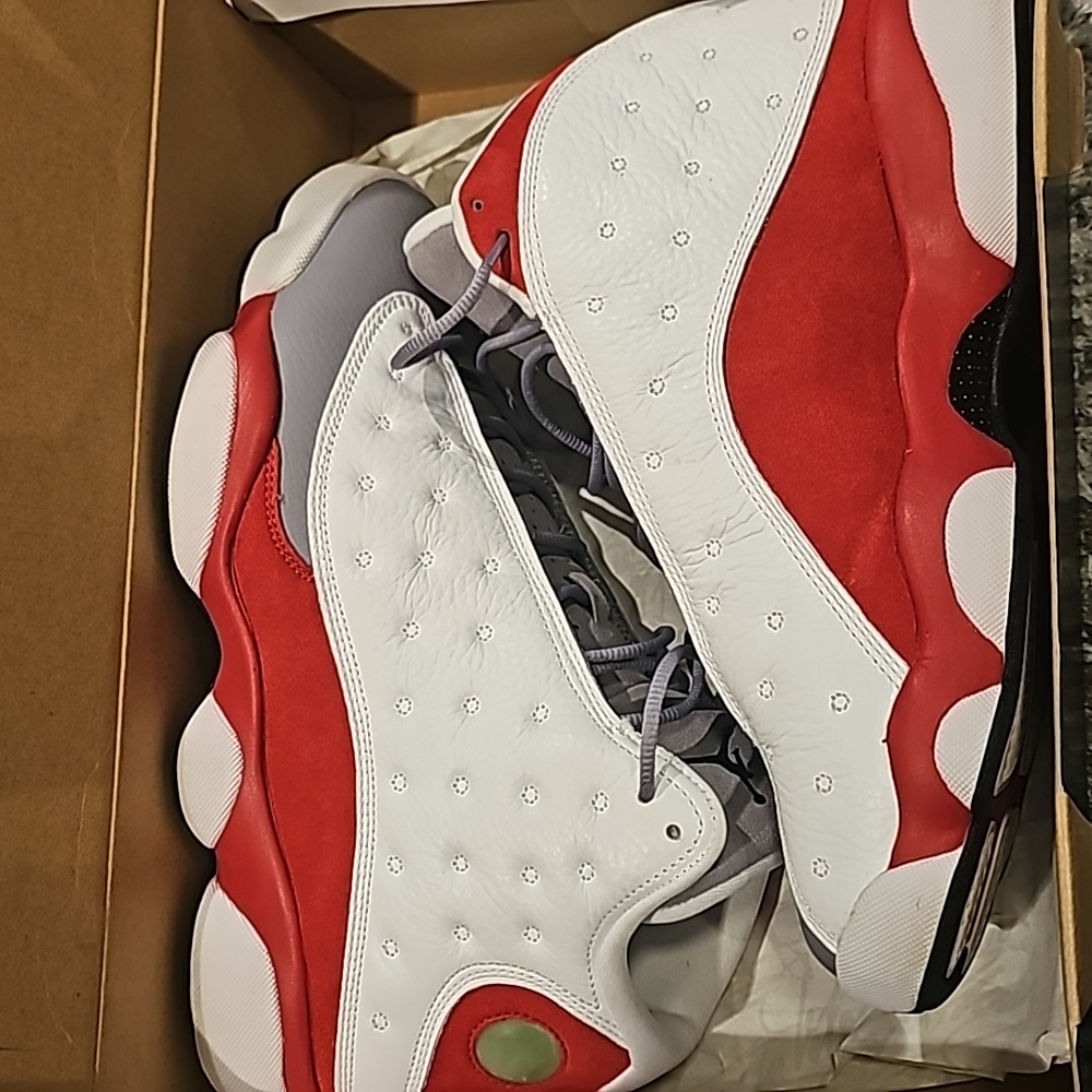 Air Jordan 13 Retro white/red cement gray toe